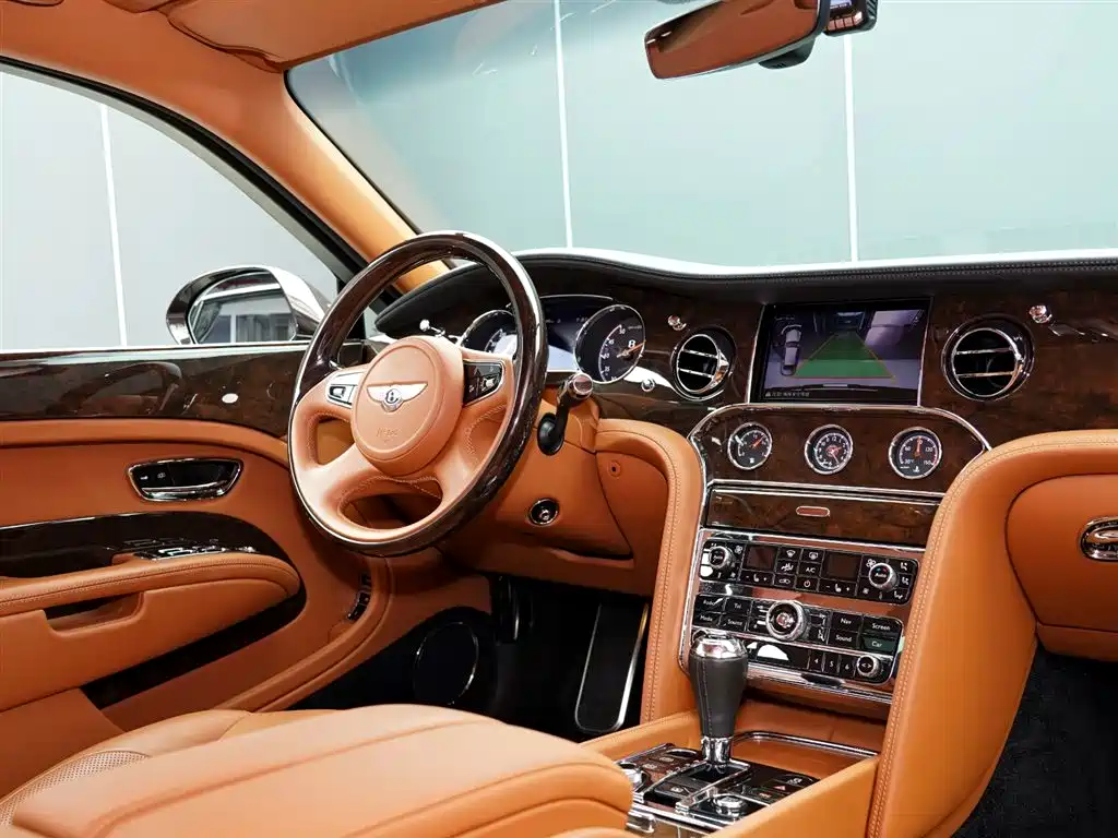 Mulsanne 2017 6.8T long wheelbase version купить на сайте DeffCars