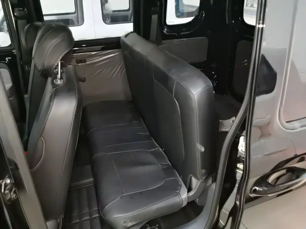 Wuling Zhiguang New Energy 2025 305km Enterprising Type купить на сайте DeffCars