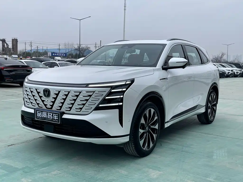 Changan CS75PLUS 2025 fourth generation UItra 2.0T New Blue Whale Smart Intelligent Engine купить на сайте DeffCars