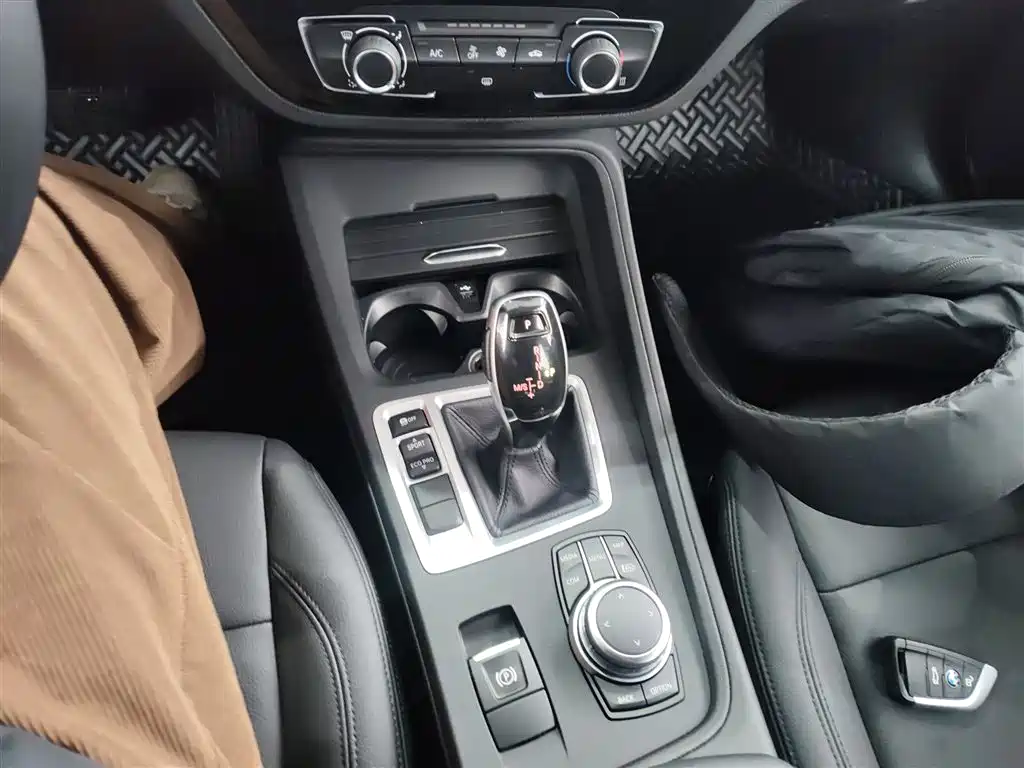 BMW 1 Series 2023 120i M Sports Edition купить на сайте DeffCars