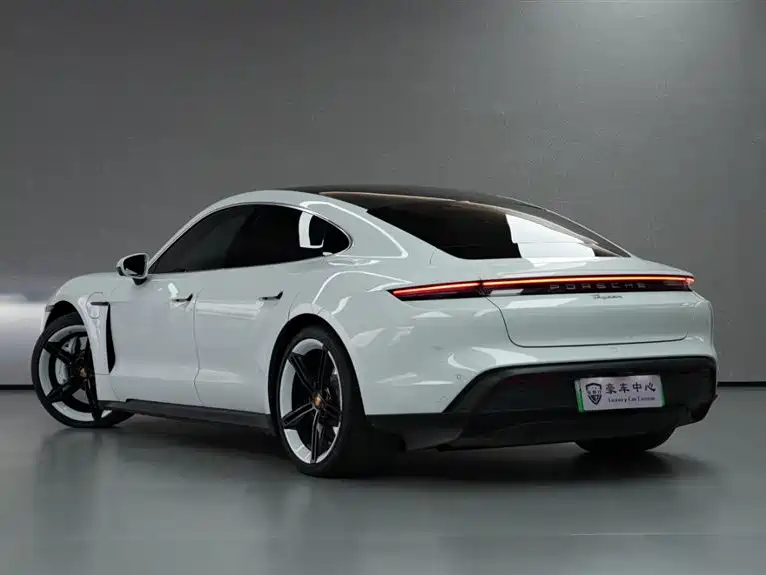 Taycan 2022 Taycan купить на сайте DeffCars