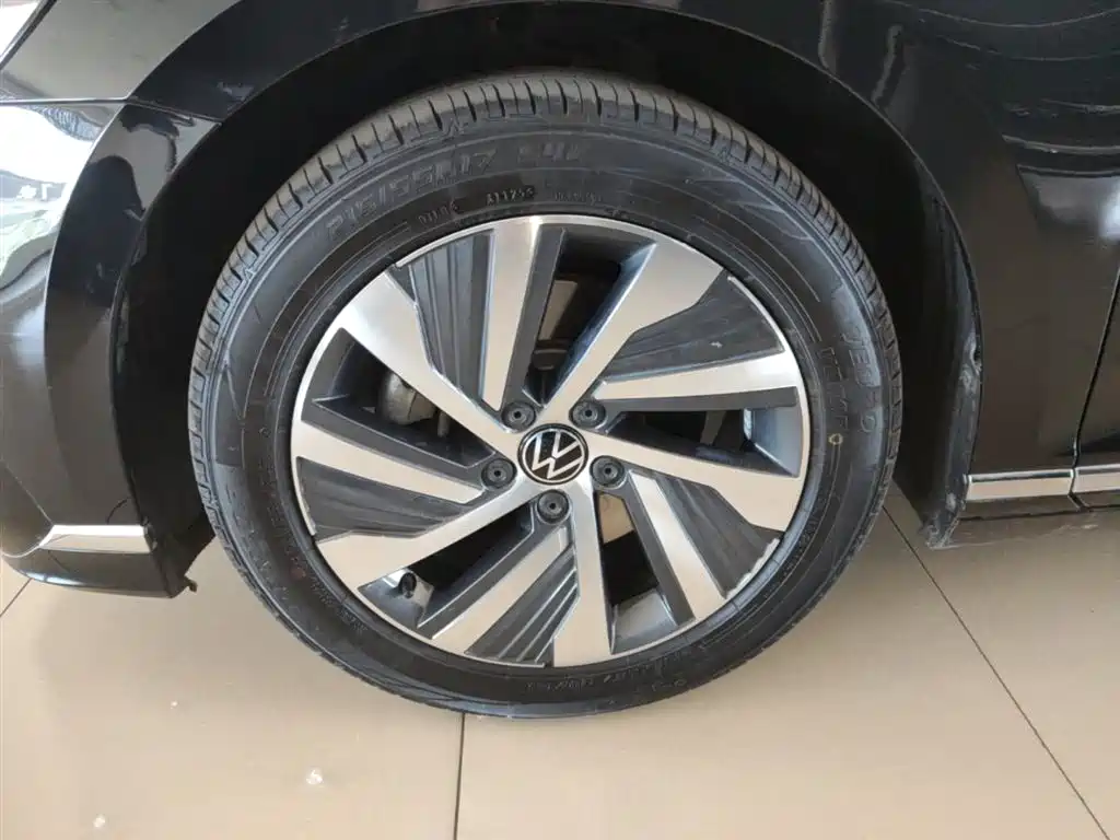 Magotan GTE plug-in hybrid 2022 GTE luxury model купить на сайте DeffCars
