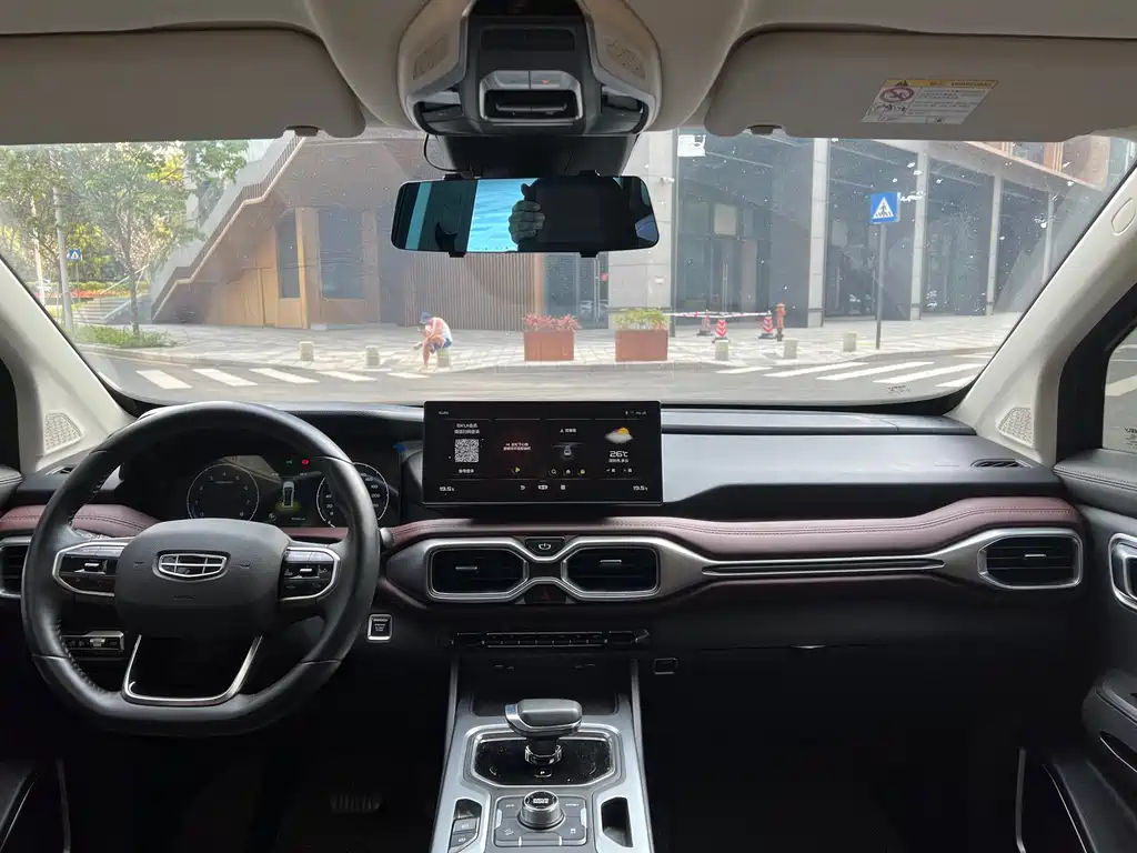 Haoyue 2022 1.8TD DCT luxury model 7 seats купить на сайте DeffCars
