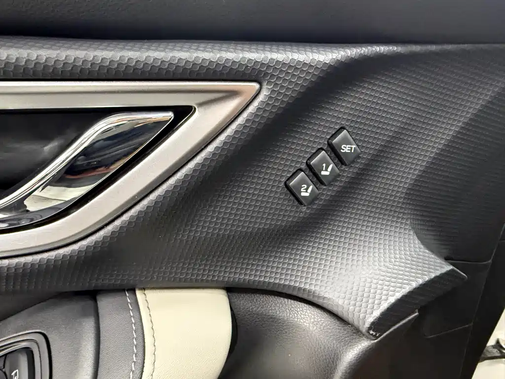 Forester 2022 2.0i AWD Deluxe Edition EyeSight купить на сайте DeffCars