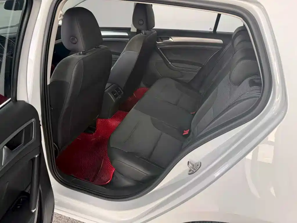 Golf 2018 230TSI automatic comfort type купить на сайте DeffCars