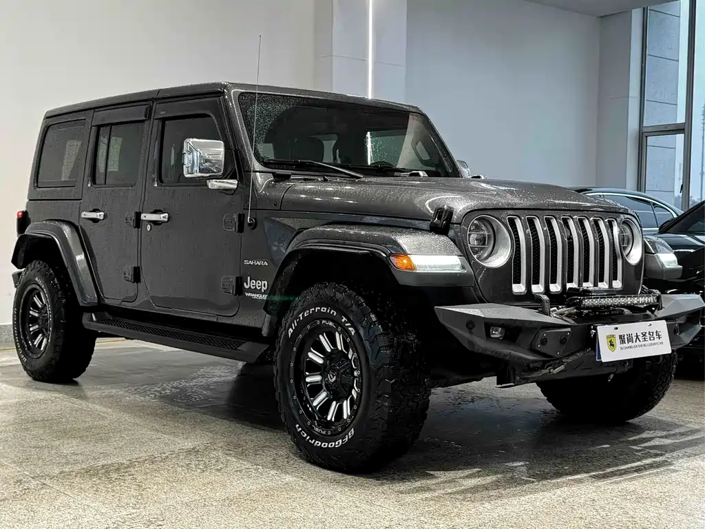Wrangler 2019 2.0T Sahara four-door version National V купить на сайте DeffCars