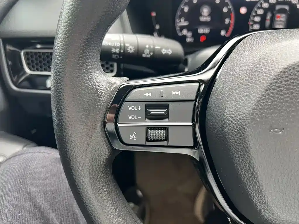 Model 2023 240TURBO CVT Technology Edition купить на сайте DeffCars