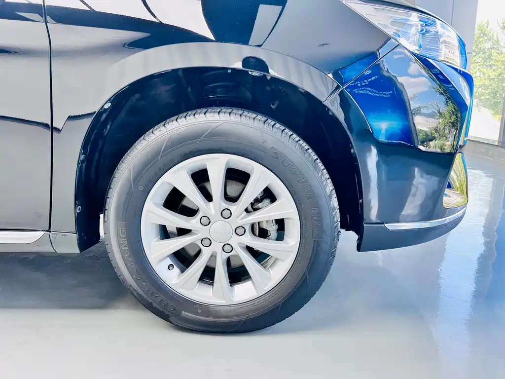 Haval M6 2021 PLUS 1.5T DCT luxury smart connected model купить на сайте DeffCars