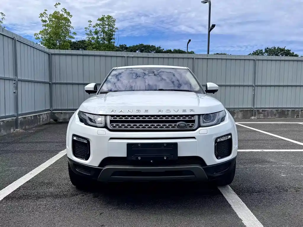 Range Rover Evoque 2018 240PS SE Zhiyao Edition купить на сайте DeffCars