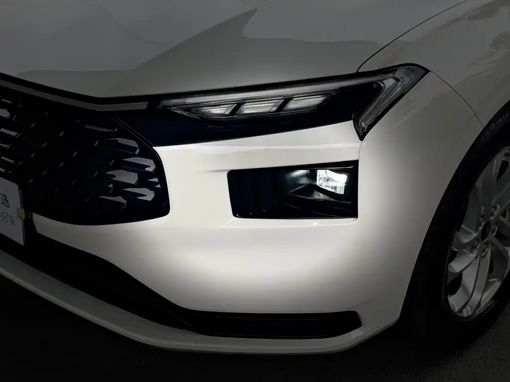 Mondeo 2025 1.5T EcoBoost Comfort Model купить на сайте DeffCars