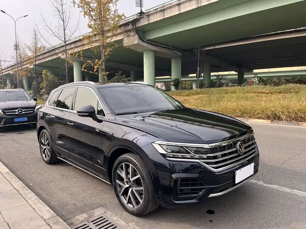 Touareg 2022 3.0TSI Ruixiang Edition Classic Sports Package купить на сайте DeffCars