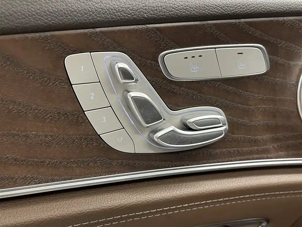 Mercedes-Benz E-Class 2023 E 300 L Luxury Model купить на сайте DeffCars