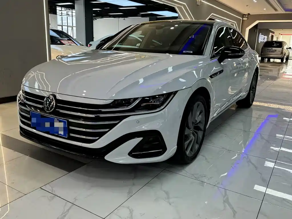FAW-Volkswagen CC 2023 380TSI eye-catching version купить на сайте DeffCars