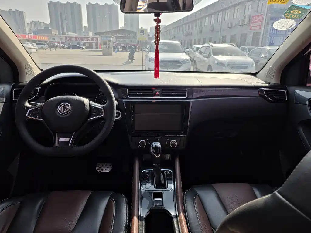 Fengguang 580 2018 1.5T CVT luxury model купить на сайте DeffCars