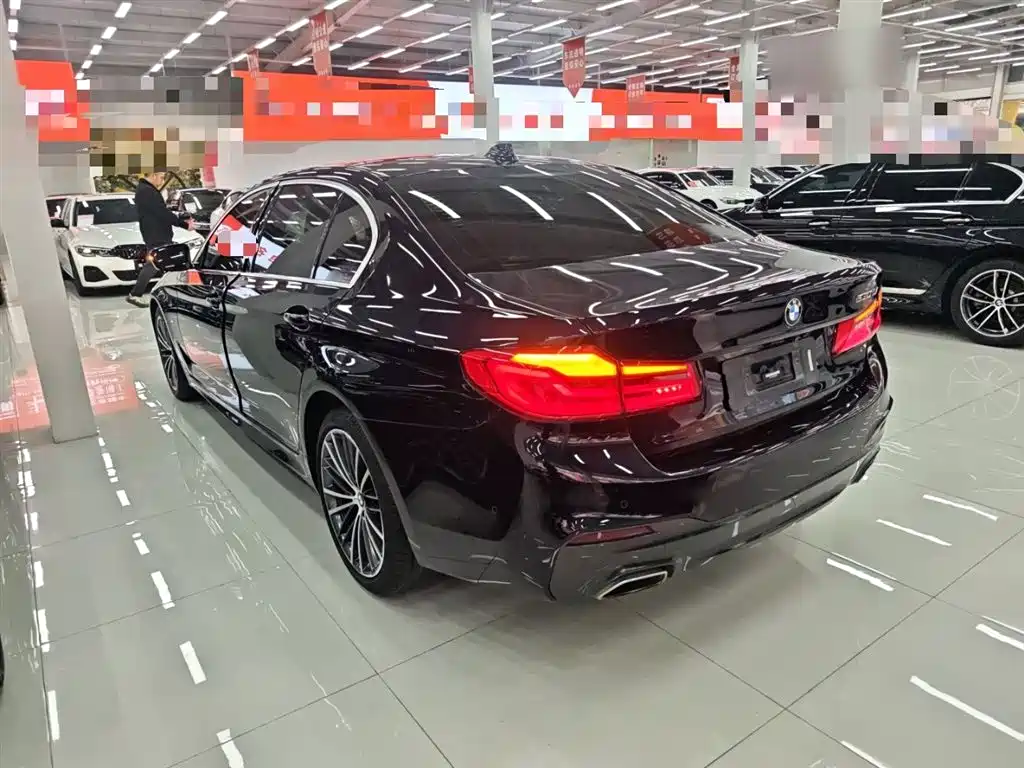 BMW 5 Series 2020 530Li Leading M Sports Package купить на сайте DeffCars