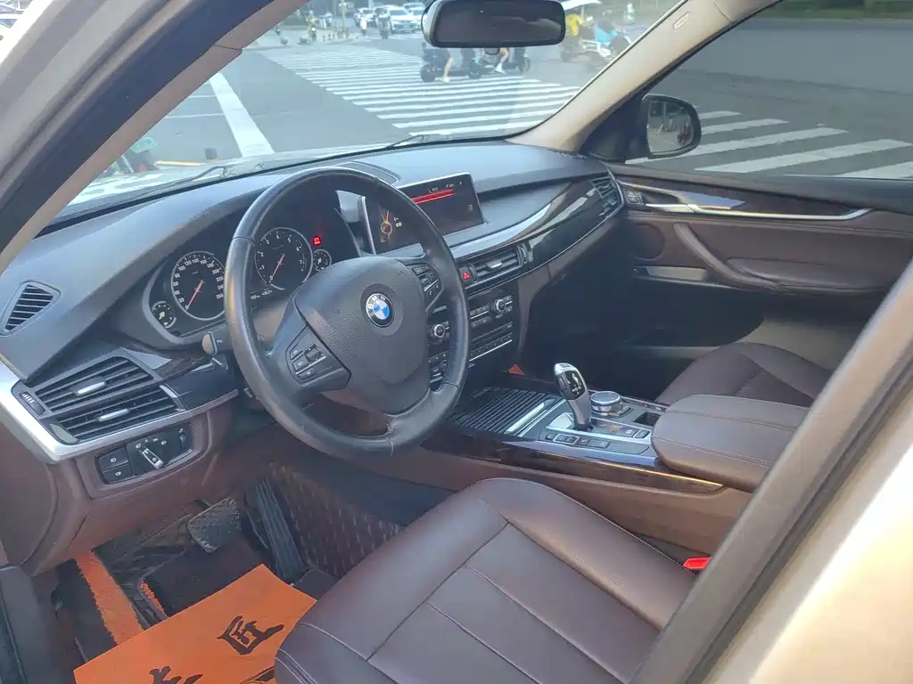 BMW X5 (импорт) 2015 xDrive28i купить на сайте DeffCars