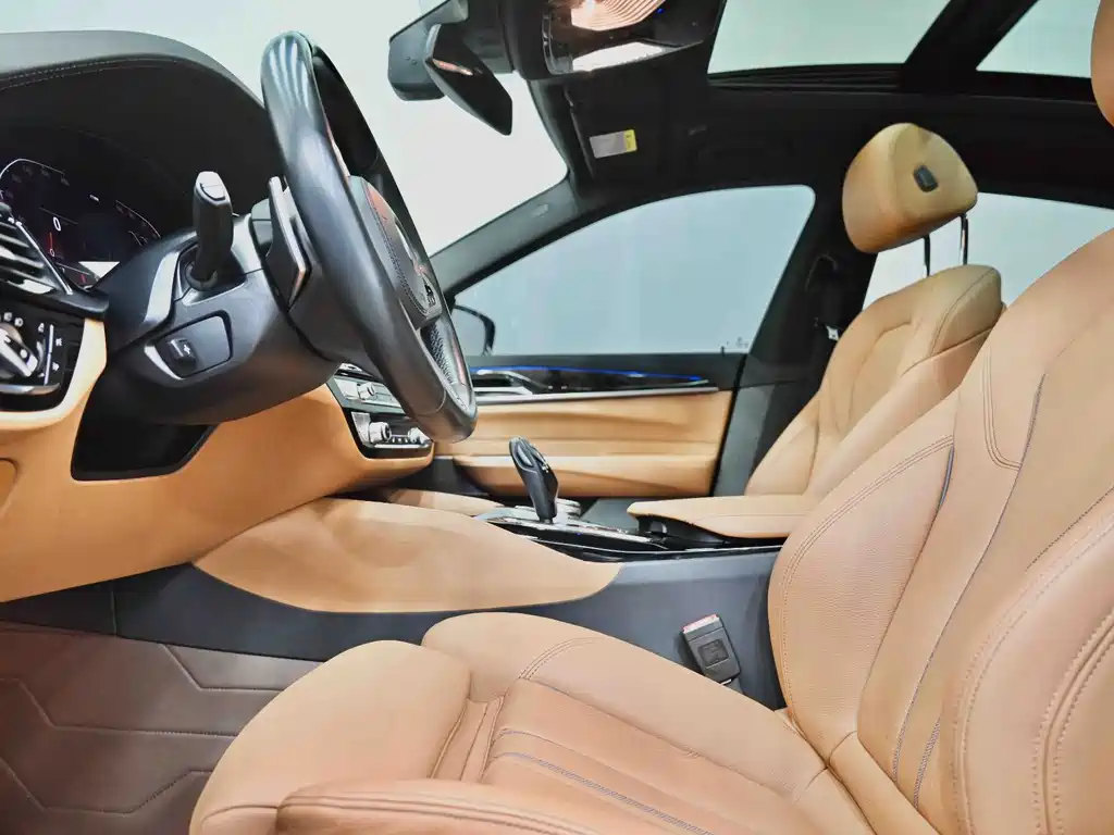 BMW 6 Series GT 2022 630i M Sports Package купить на сайте DeffCars