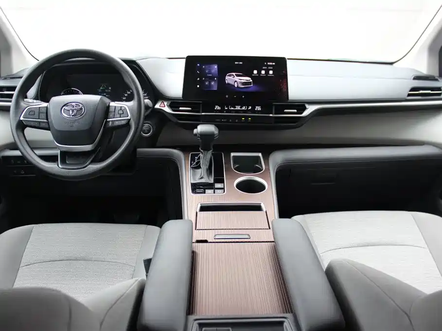 SIENNA 2024 2.5L Hybrid Comfort Edition купить на сайте DeffCars