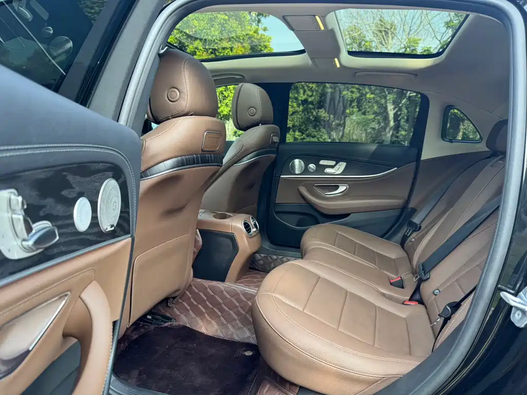 Mercedes-Benz E-Class 2020 Facelift E 300 L Sports Special Edition купить на сайте DeffCars