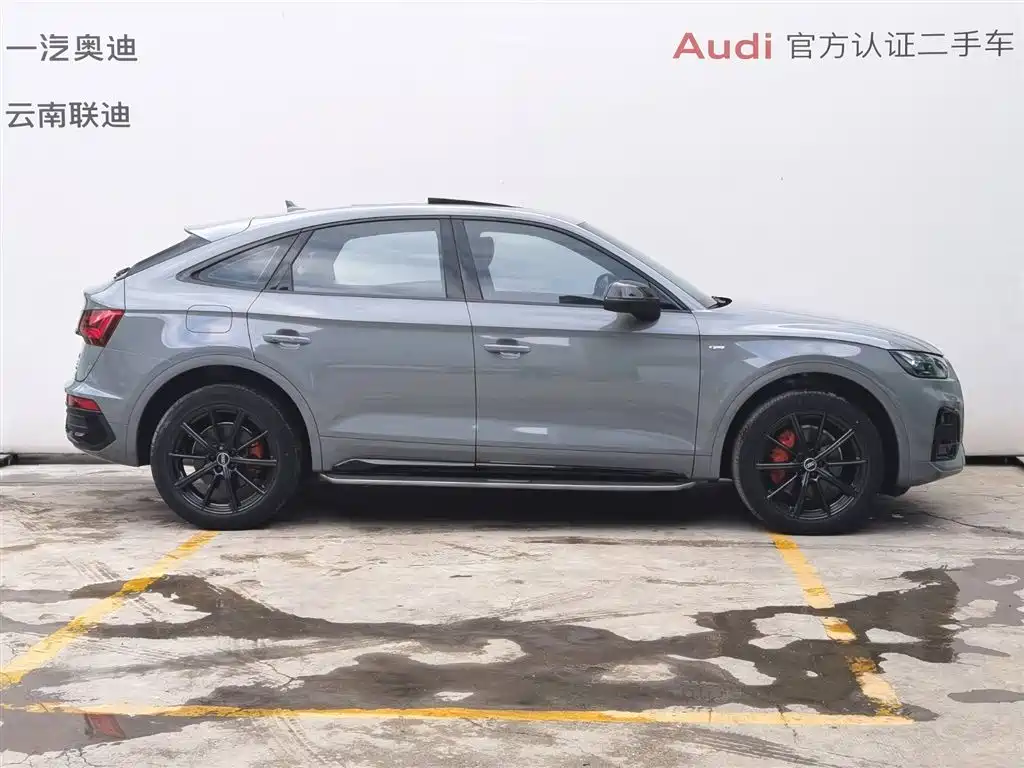 Audi Q5L Sportback 2021 40 TFSI luxury model купить на сайте DeffCars
