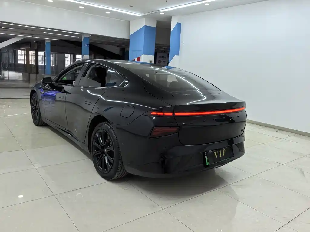 Xpeng P7 2022 model 625E купить на сайте DeffCars