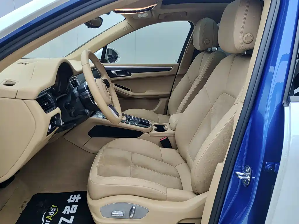 Macan 2017 Macan 2.0T купить на сайте DeffCars