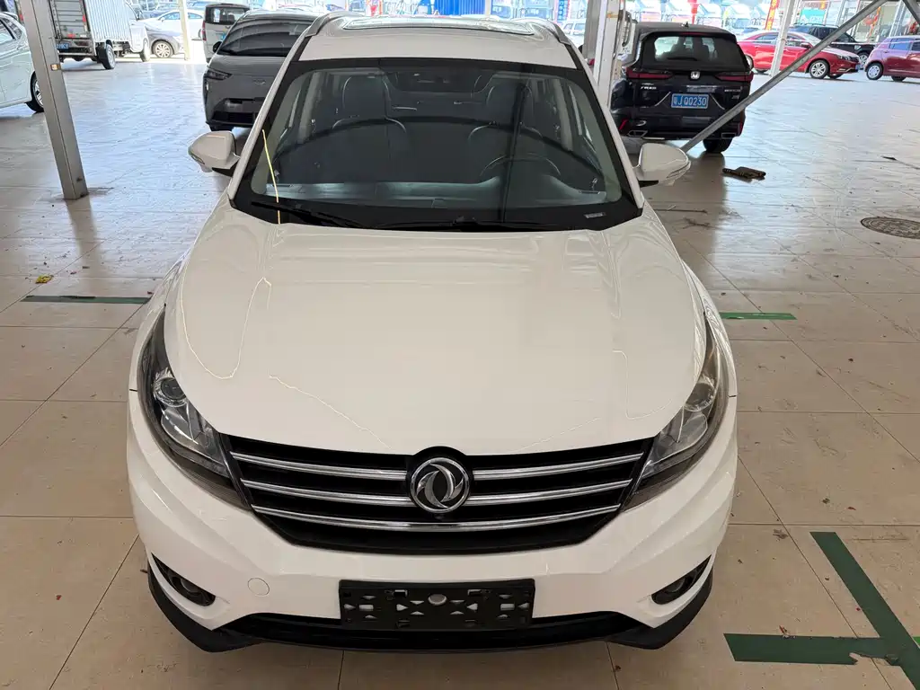Fengguang 580 2017 1.5T manual luxury model купить на сайте DeffCars