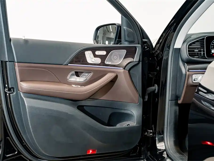 Mercedes-Benz GLS 2021 GLS 450 4MATIC Fashion Model купить на сайте DeffCars
