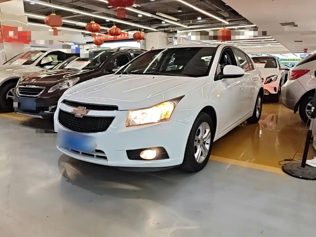 Cruze 2013 hatchback 1.6L automatic luxury model купить на сайте DeffCars