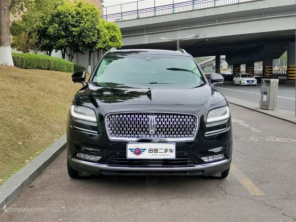 Voyager 2021 2.0T four-wheel drive elegant version купить на сайте DeffCars