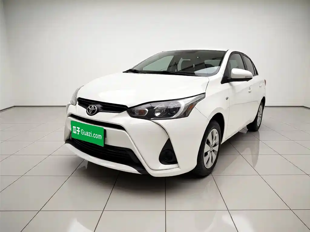 YARiS L 2017 1.5E CVT Charming Edition купить на сайте DeffCars