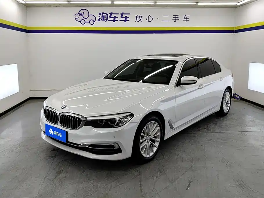 BMW 5 Series 2020 525Li Luxury Package купить на сайте DeffCars
