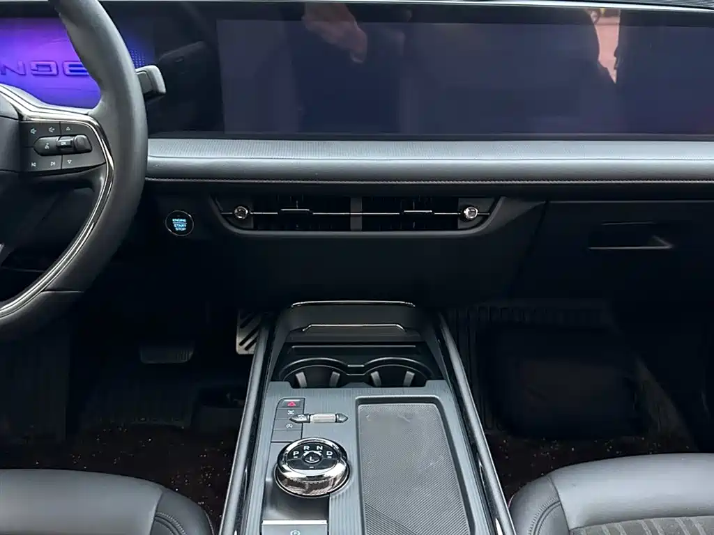 Mondeo 2022 facelift EcoBoost 245 luxury model купить на сайте DeffCars