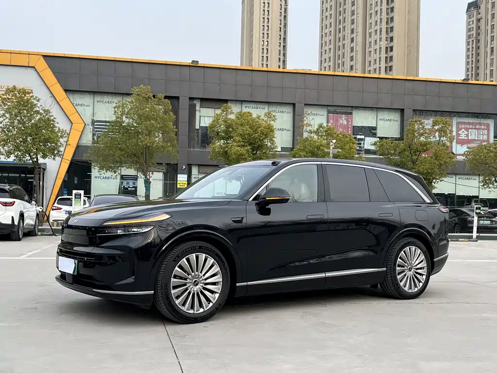 Ledo L90 2025 Max six-seater version купить на сайте DeffCars