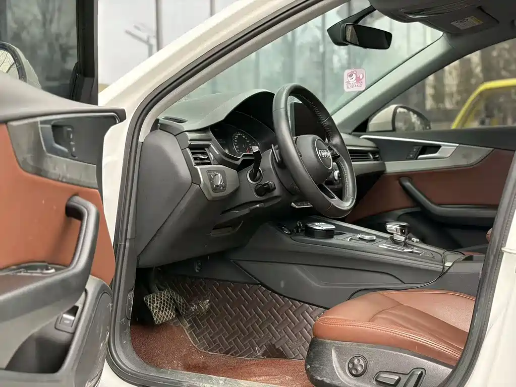 Audi A4L 2019 40 TFSI Enterprising National VI купить на сайте DeffCars