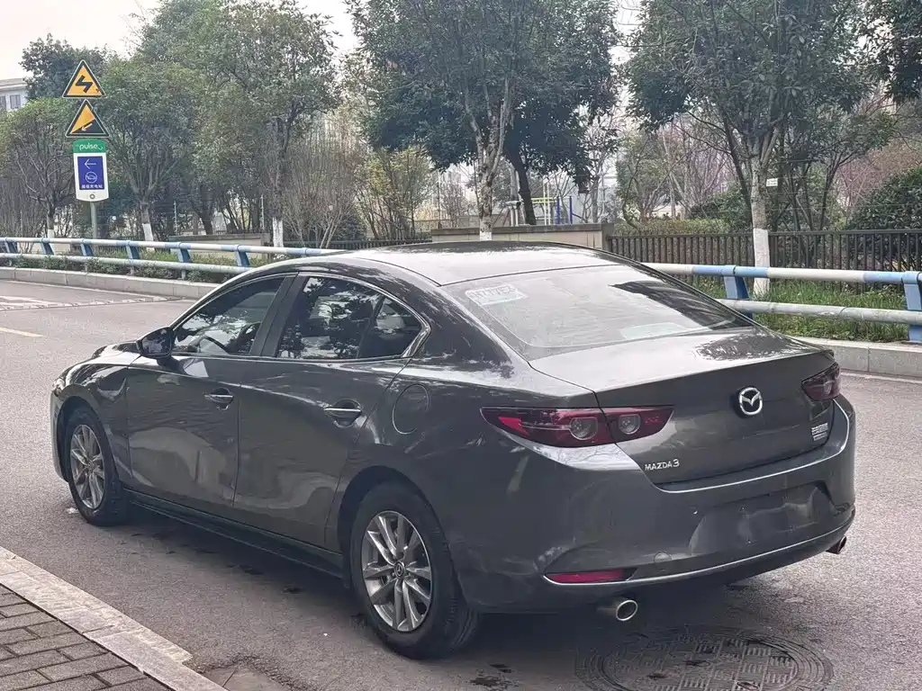 Mazda3 Angkesela 2021 1.5L automatic version купить на сайте DeffCars