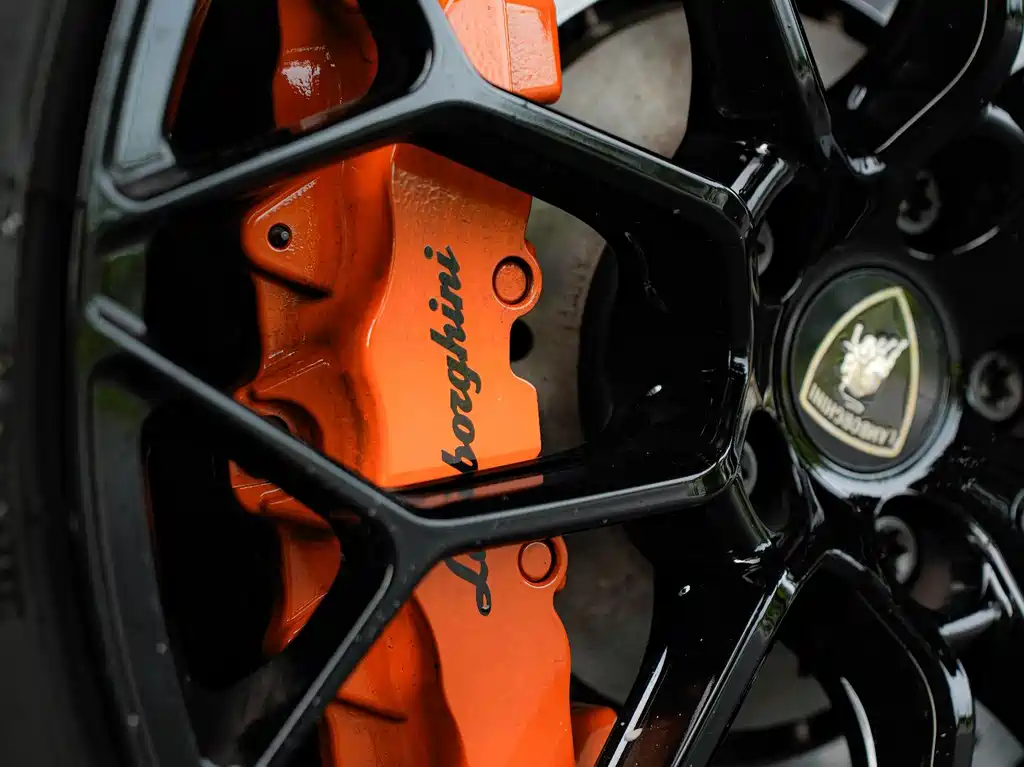Huracan 2020 EVO RWD Spyder купить на сайте DeffCars