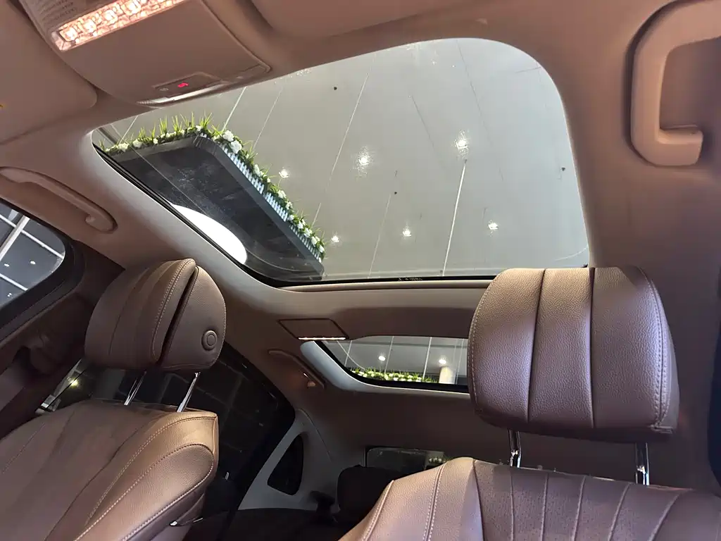 Mercedes-Benz E-Class 2019 E 300 L Luxury Model купить на сайте DeffCars