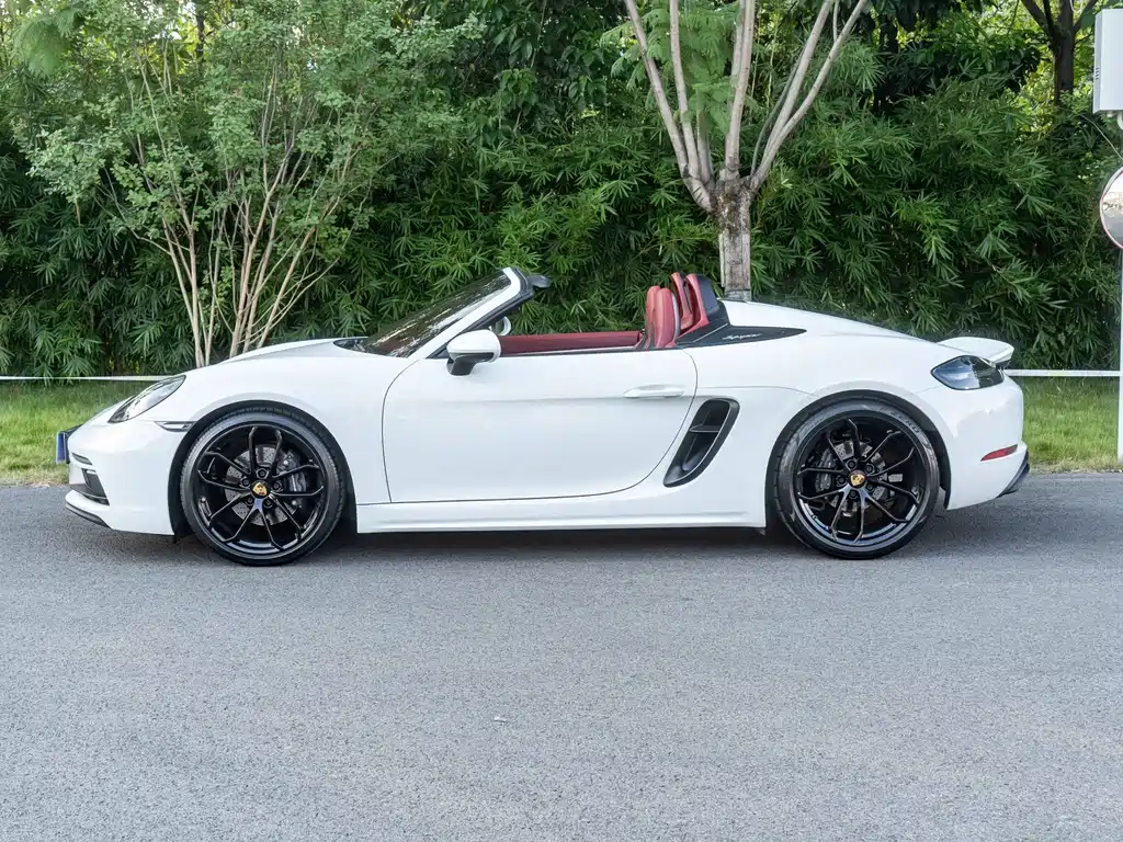 Porsche 718 2022 Spyder 2.0T купить на сайте DeffCars