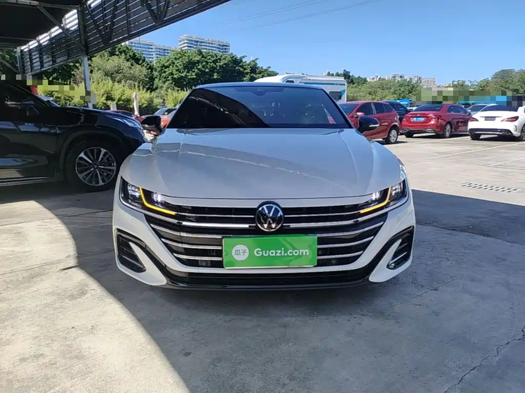 FAW-Volkswagen CC 2024 380TSI eye-catching version купить на сайте DeffCars