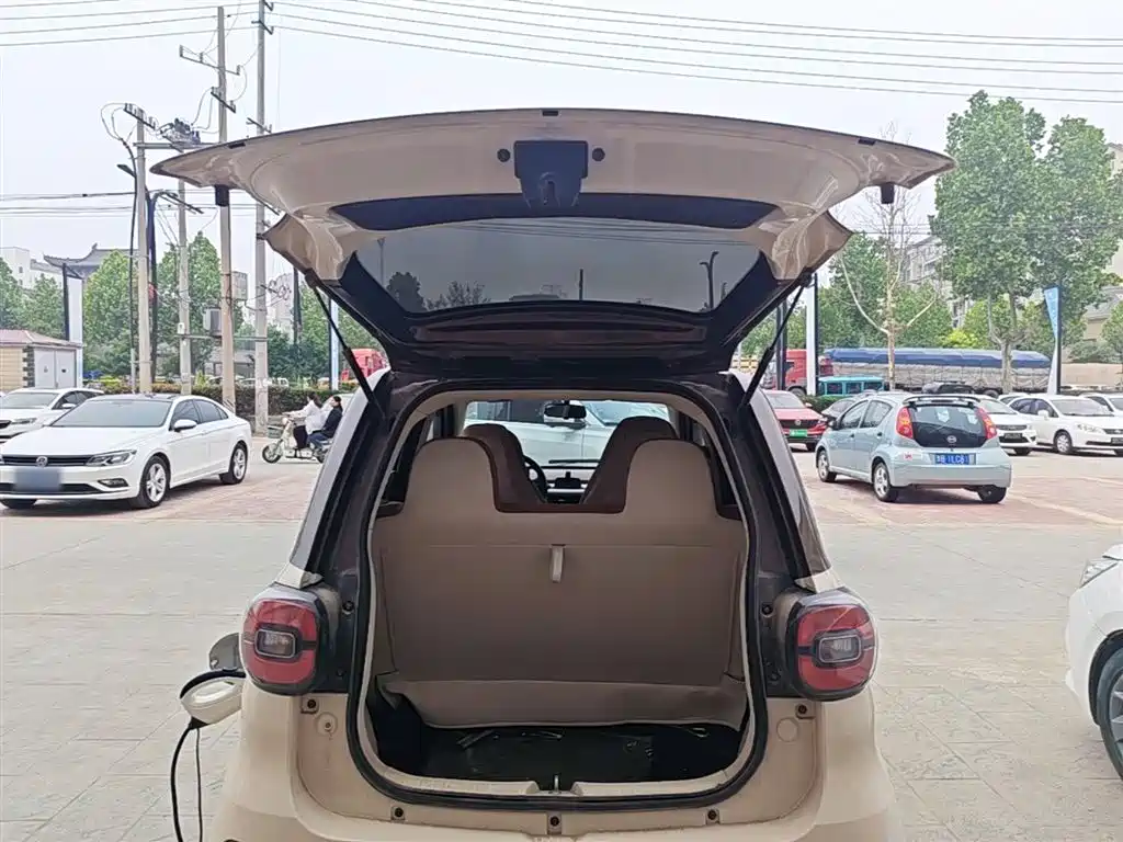 Xiaohu EV 2021 FOR-Four Guaiguaihu ternary lithium купить на сайте DeffCars