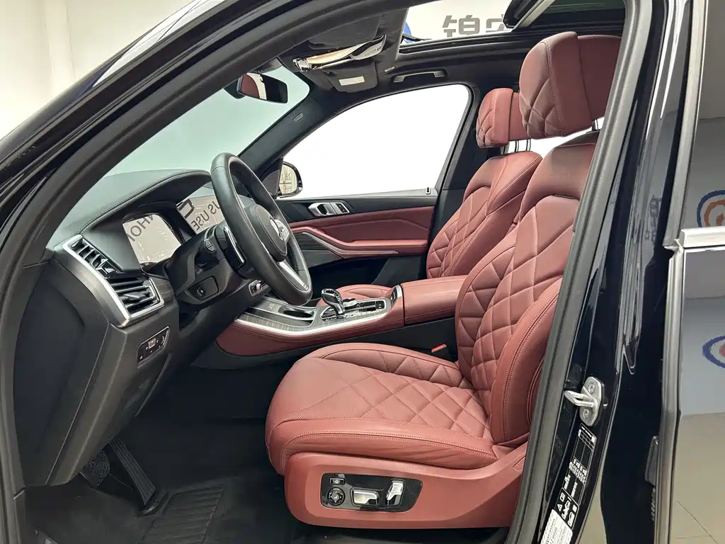 BMW X5 2022 xDrive 40Li M Sports Package купить на сайте DeffCars