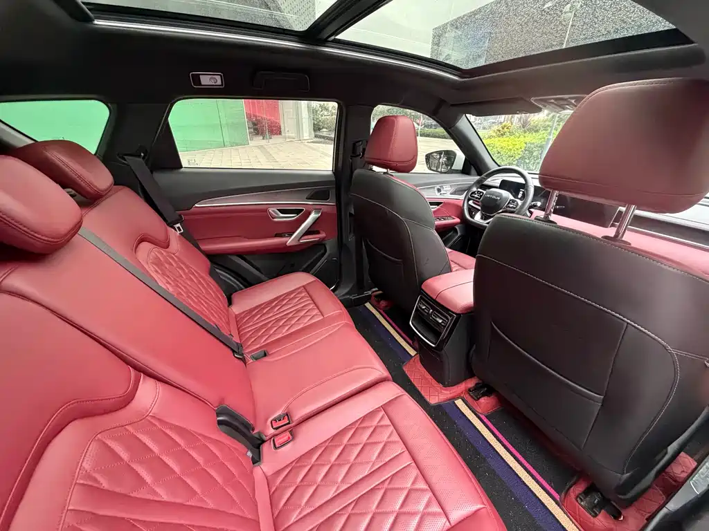 Jietu X70 PLUS 2025 Champion Edition 1.5T DCT Champion MAX+ 5 seats купить на сайте DeffCars