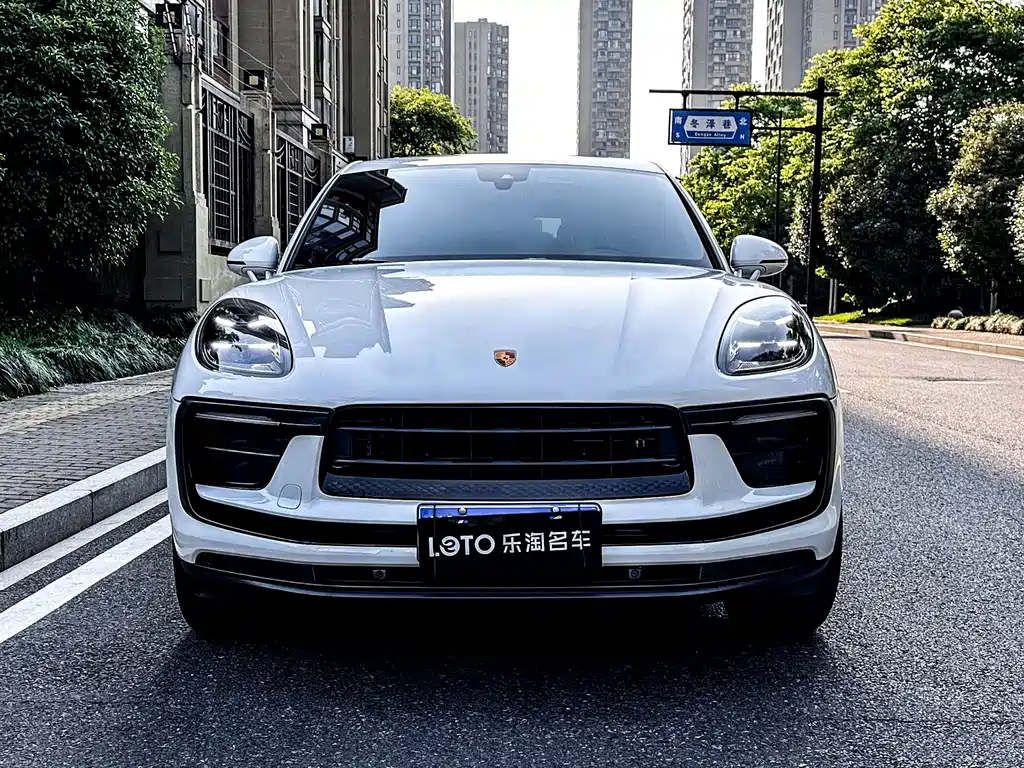Macan 2022 Macan 2.0T купить на сайте DeffCars
