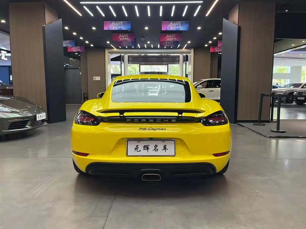 Porsche 718 2018 Cayman 2.0T купить на сайте DeffCars
