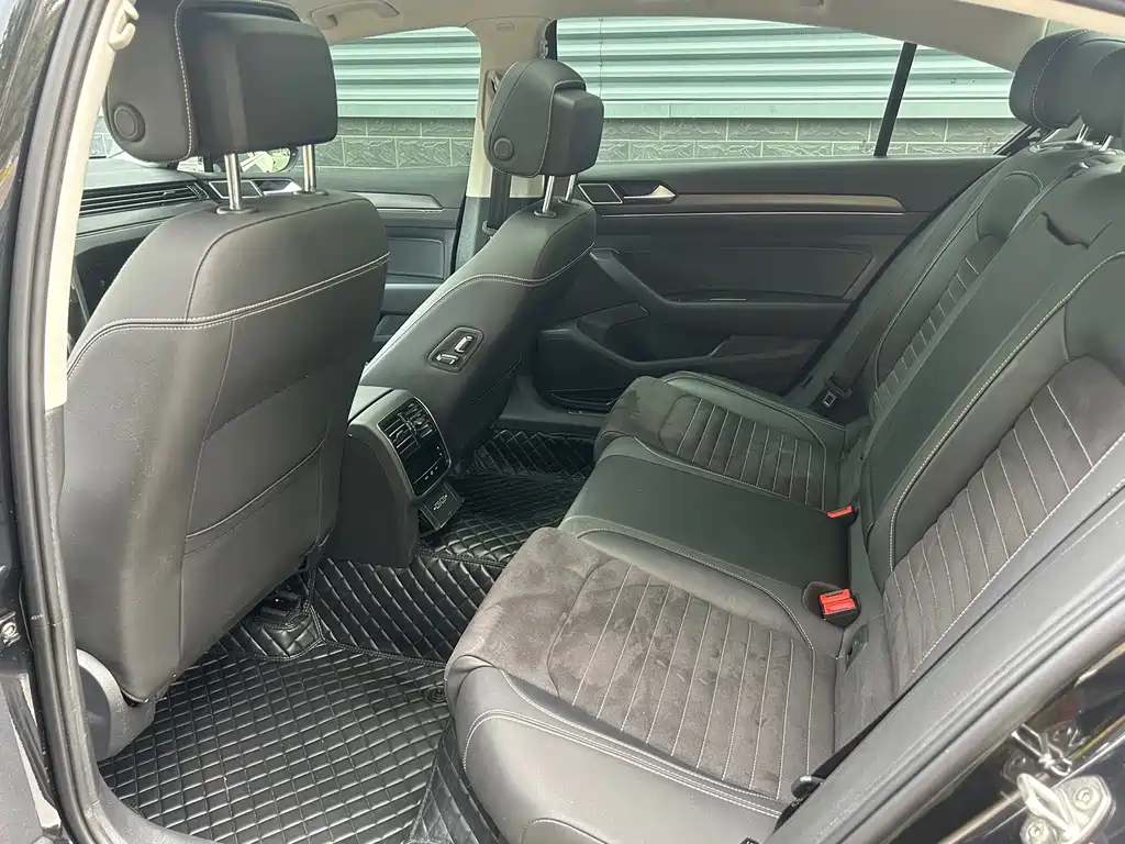 Magotan 2020 380TSI DSG luxury model купить на сайте DeffCars