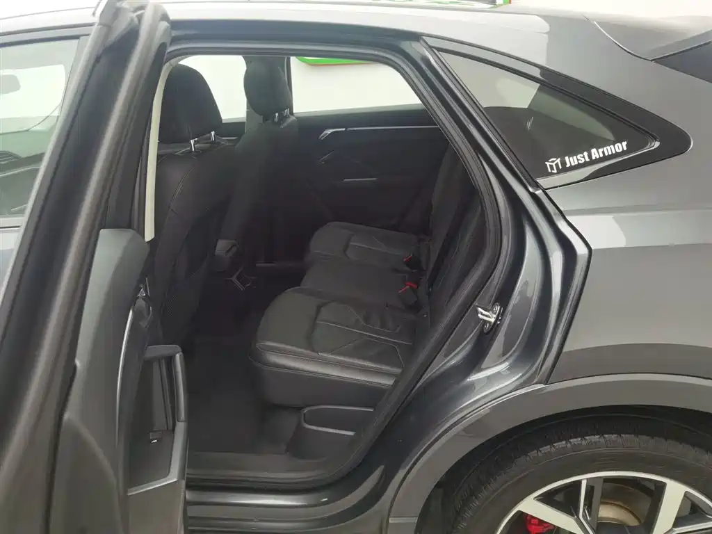 Audi Q3 Sportback 2020 40 TFSI Fashion купить на сайте DeffCars