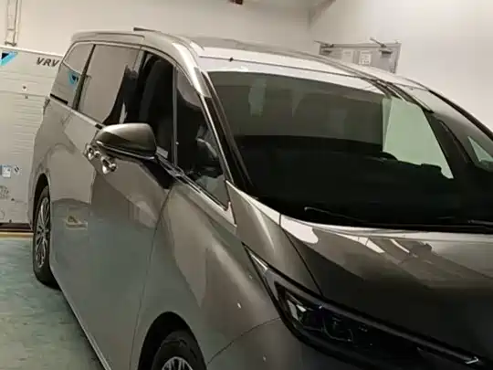 Lexus LM 2025 500h six-seater premium version купить на сайте DeffCars