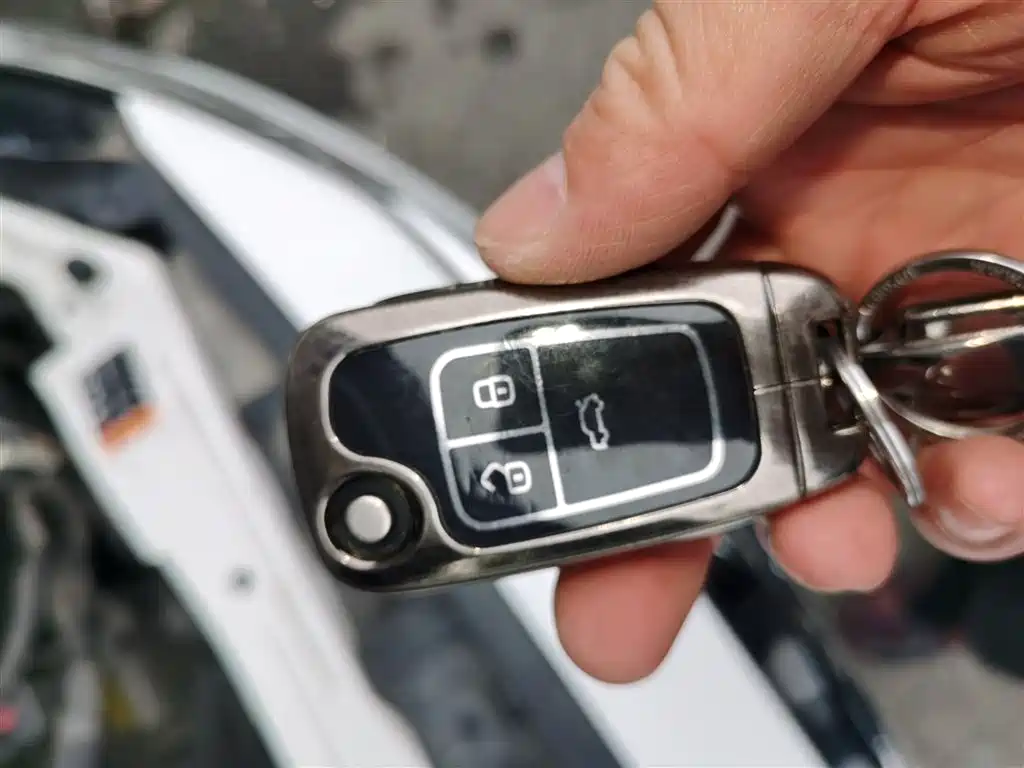 Yinglang 2019 15T dual-clutch interconnected elite model National VI купить на сайте DeffCars