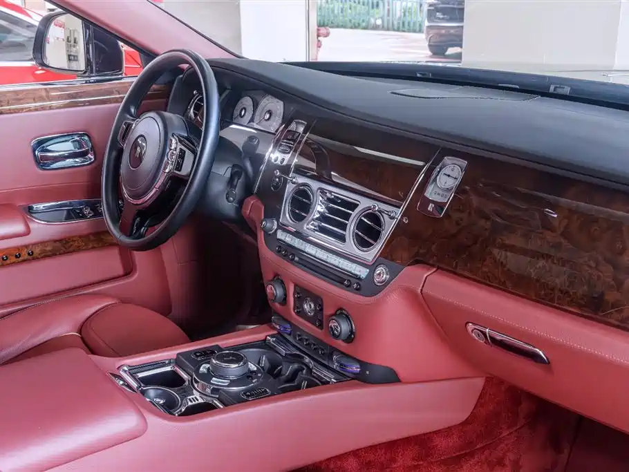 Ghost 2014 6.6T extended version купить на сайте DeffCars